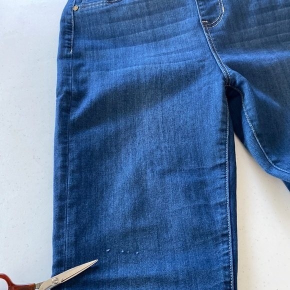 Liverpool High-Rise Skinny Pull On Distressed Jeans Stretchy Denim - Picture 8 of 15